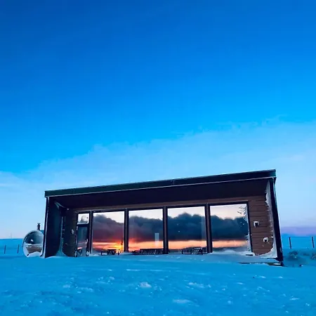 فيلة Ekkeroy - Arctic Living Under The Northern Lights Vadsø