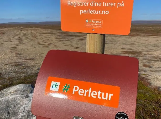 Ekkeroy - Arctic Living Under The Northern Lights *