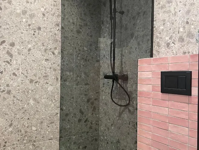 Ekkeroy - Arctic Living Under The Northern Lights Villa