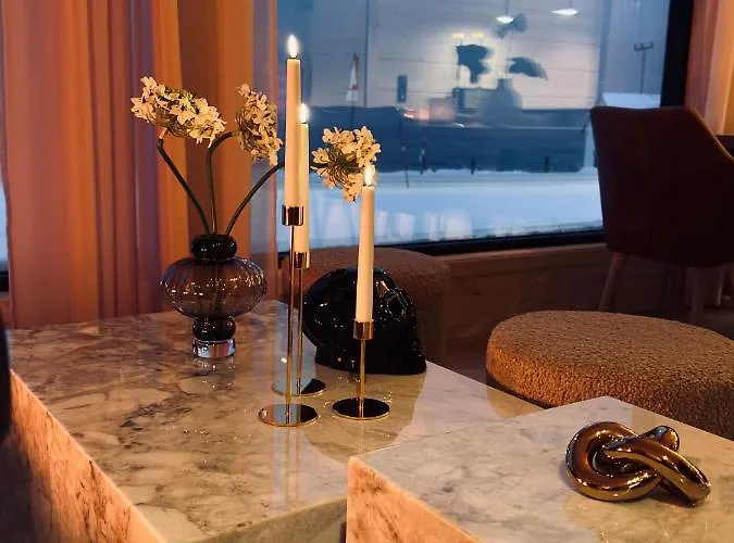 Villa Ekkeroy - Arctic Living Under The Northern Lights